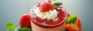 Dessert bio. Trio mousseux fraise-rhubarbe-basilic
